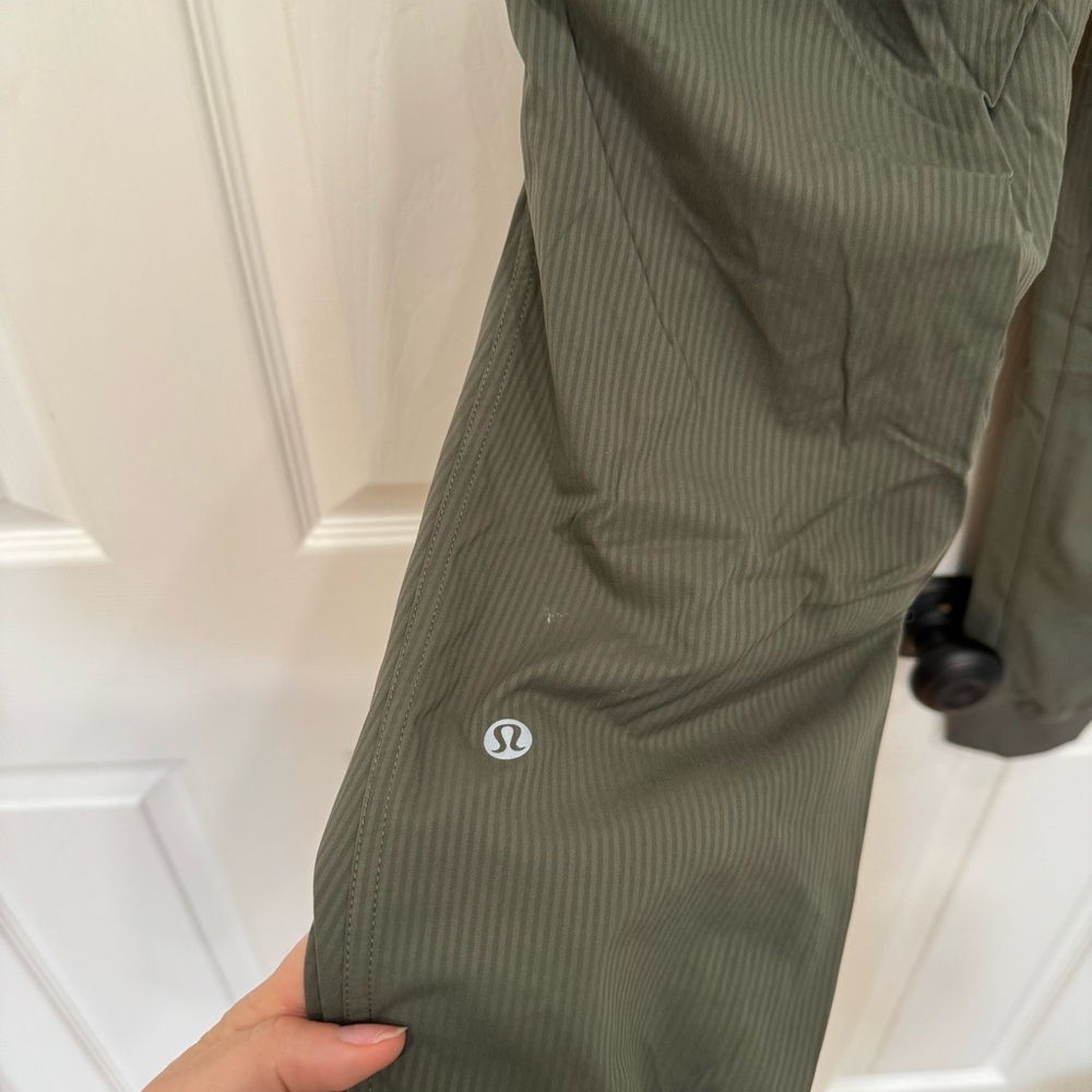 Lululemon Dance Studio Mid-Rise Jogger Army Green - Picture 7 of 8